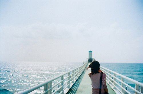 伤感、凄美的爱情诗歌欣赏：幽游浅草 第1张