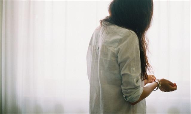相信别人喜欢自己，不如相信自己喜欢别人快乐 第1张