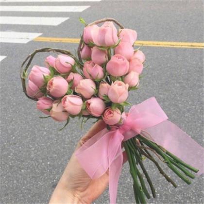 我眼中的自己 第1张 我眼中的自己 第1张